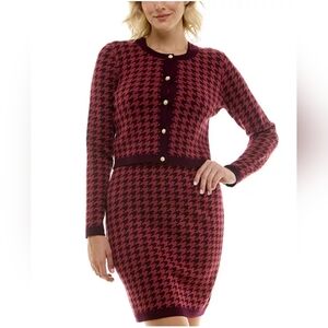 Women's clothing (617)